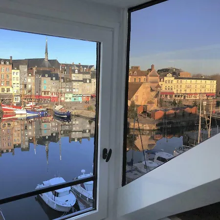 Lucarne Enchantee Lägenhet Honfleur