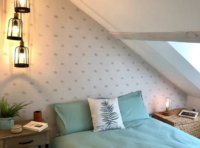 Lucarne Enchantee Apartment *