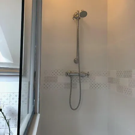 Lucarne Enchantée Honfleur